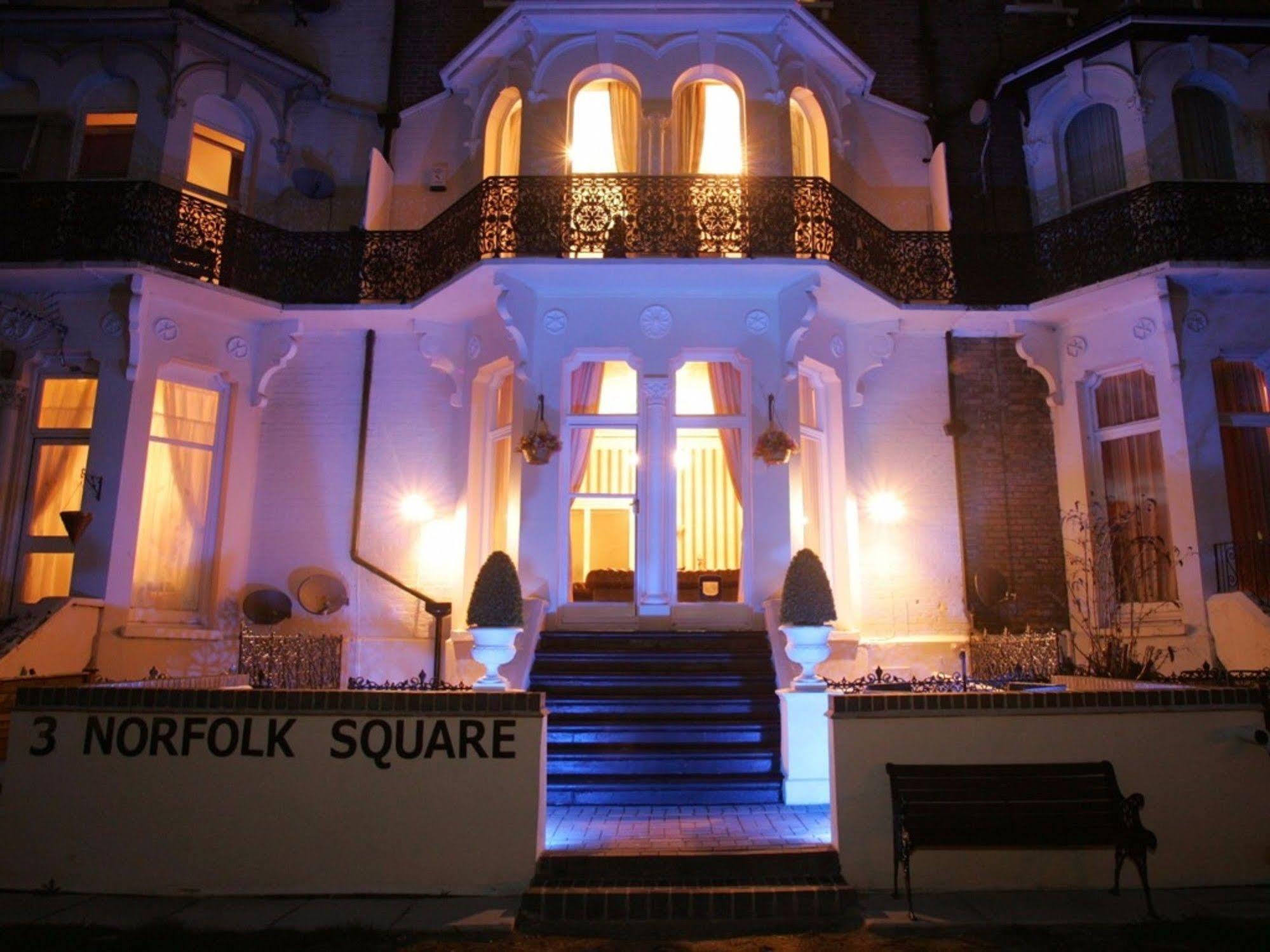 Hotel 3 Norfolk Square Great Yarmouth Exterior foto
